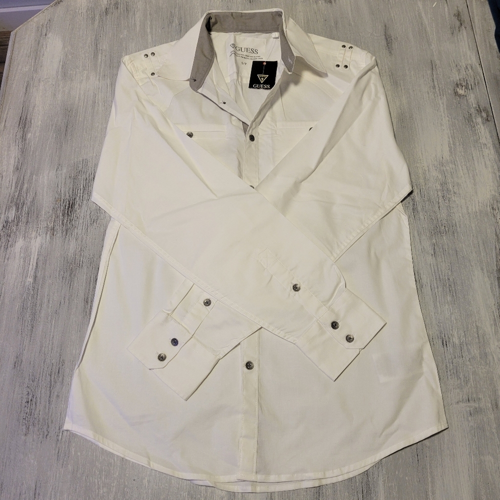 NWT White Guess Button Up Dress Shirt